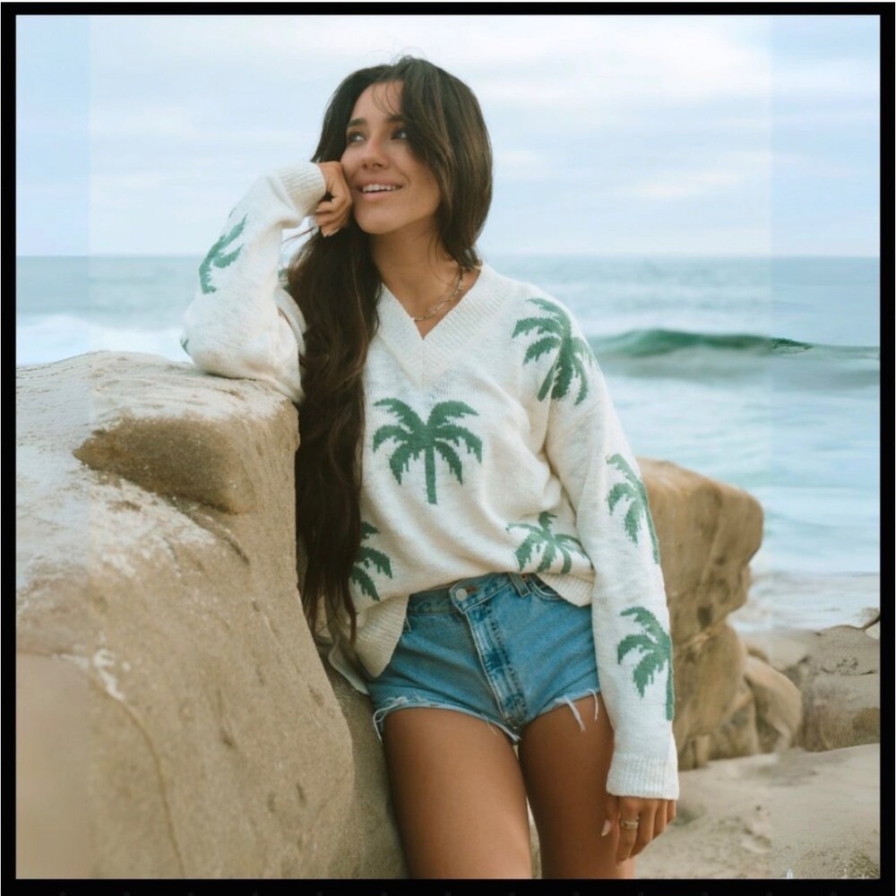 Beachly The Palm Breeze Sweater NWT Cream Palm Tree V Neck Oversized Sweater XXL